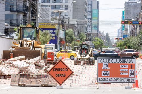 Desvío en Av. Petit Thouars sigue vigente por obras de renovación de pistas en Lima