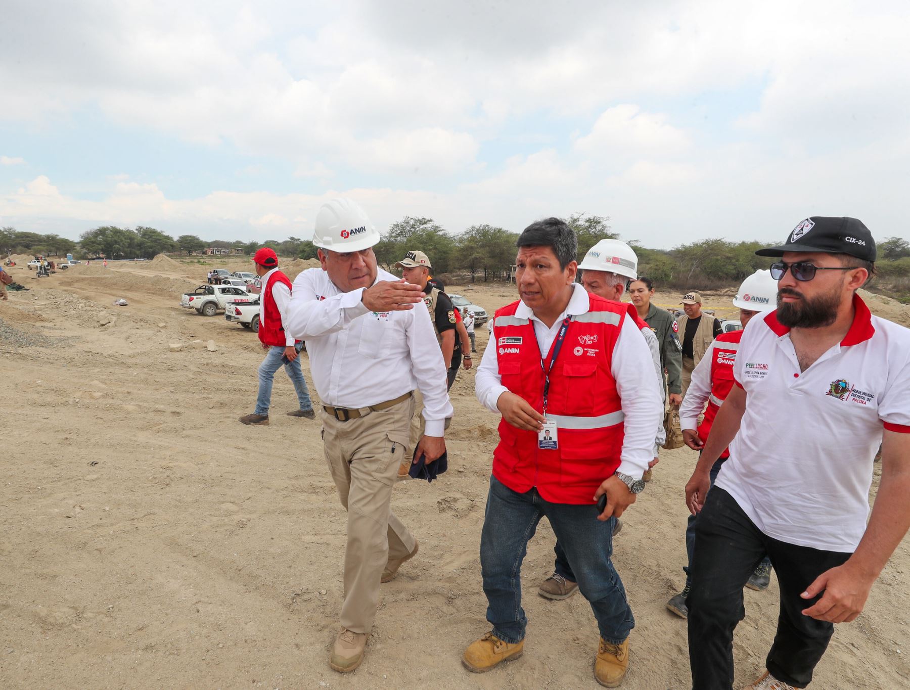 Primer Ministro, Gustavo Adrianzen realiza supervisión a las acciones de prevención y respuesta del estado ante lluvias intensas y activación de quebradas en la región Lambayeque. Foto: ANDINA/PCM