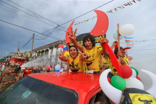 Pucallpa fue el gran escenario del Gran Corso del Carnaval Ucayalino 2025. ANDINA/ Braian Reyna