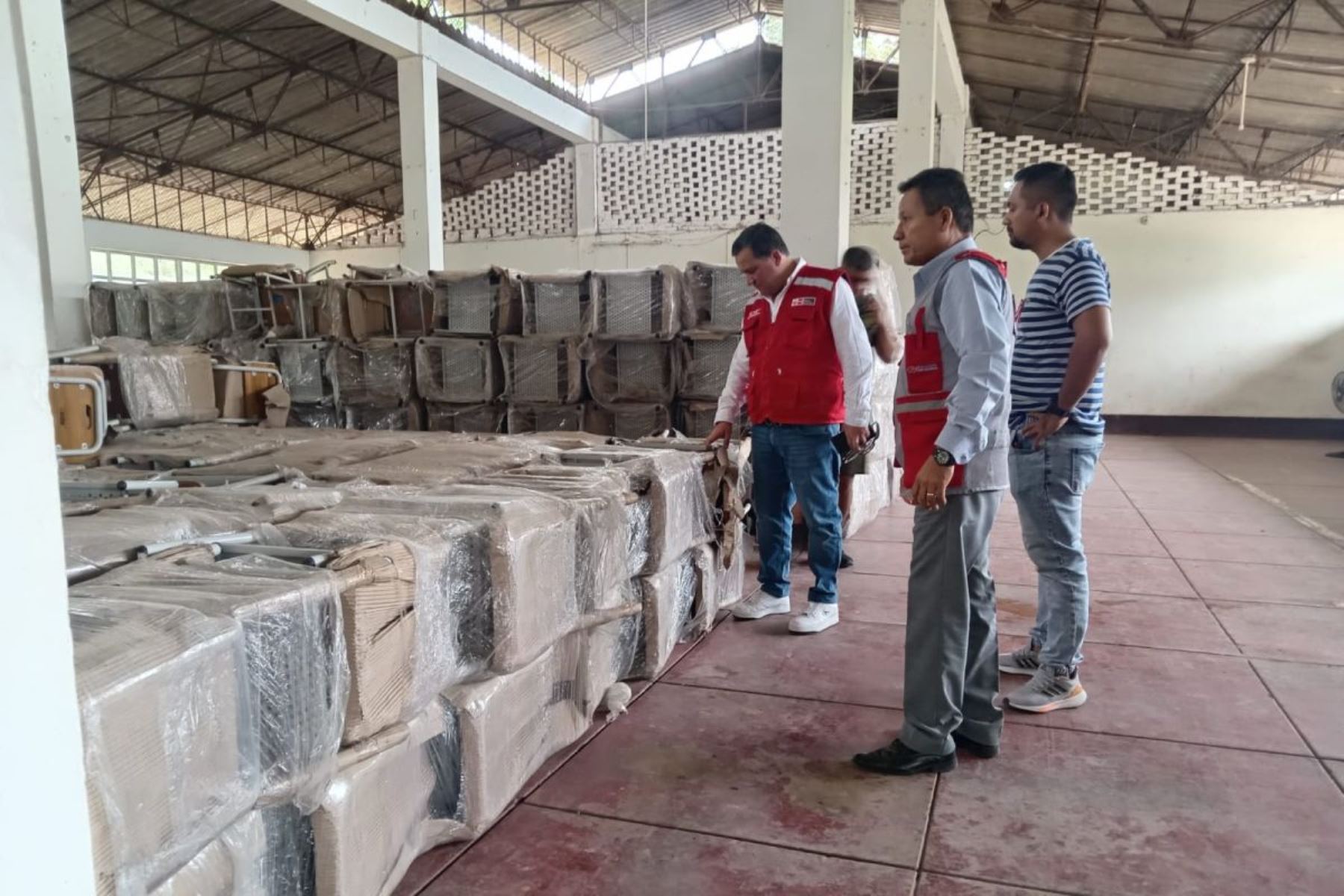 Entrega de aulas modulares en Tumbes. Foto: ANDINA/Difusión