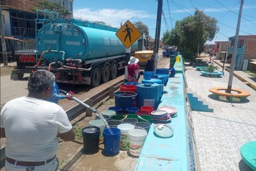 Lluvias en Tumbes: 16 camiones cisterna trabajan para asegurar abastecimiento de agua