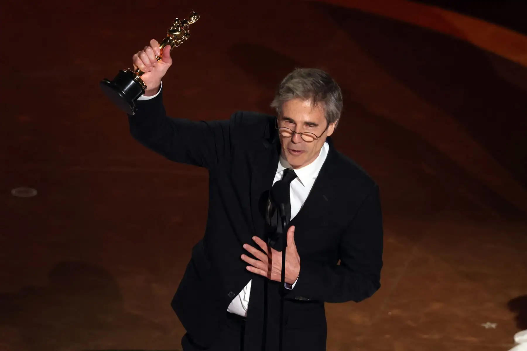 Walter Salles acepta el premio al largometraje internacional por "I