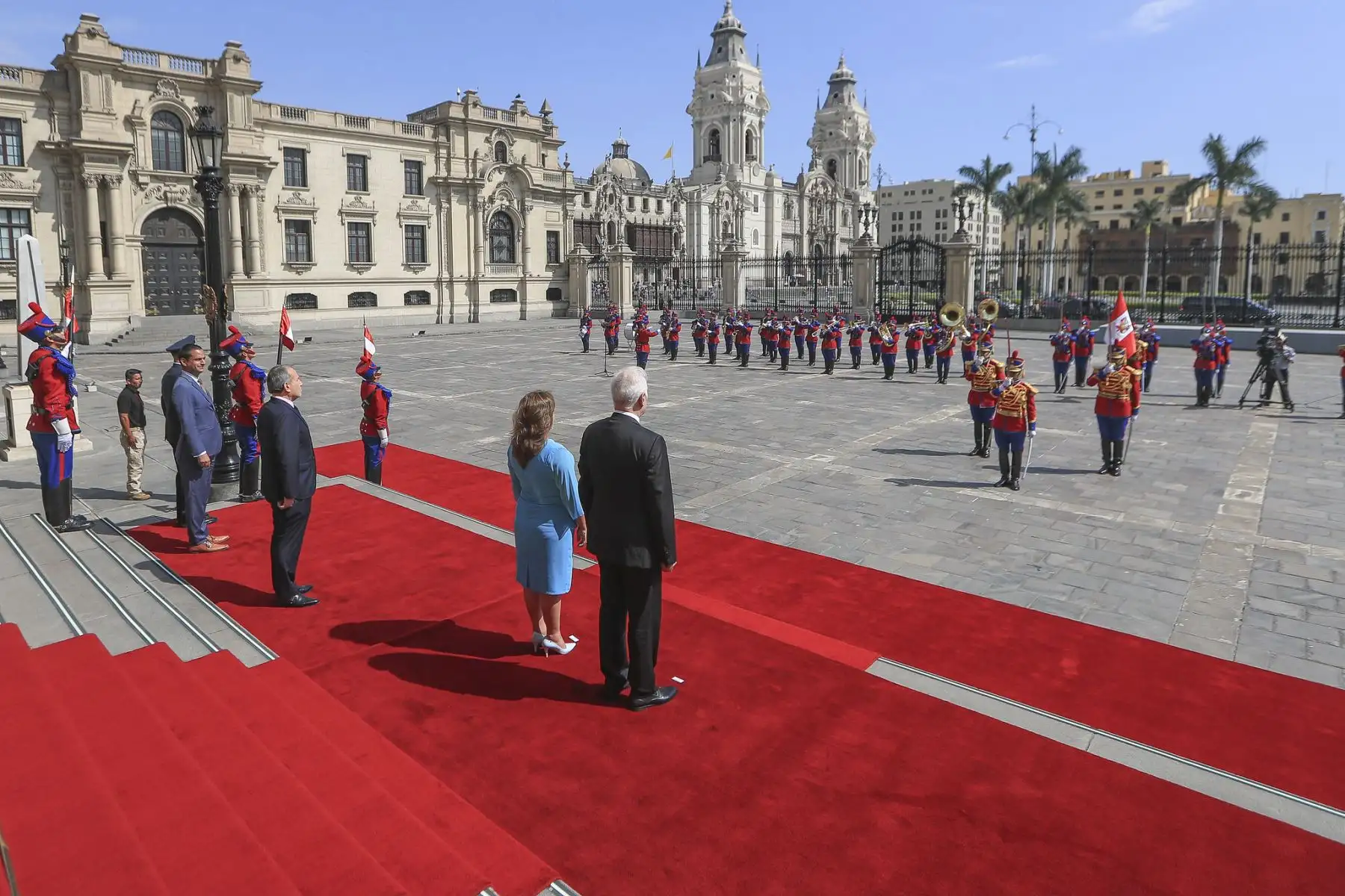 La presidenta de la república, Dina Ercilia Boluarte Zegarra, sostuvo una reunión de trabajo en Palacio de Gobierno con el presidente de Armenia, Vahagn Khachaturyan, para fortalecer la cooperación bilateral y promover nuevas oportunidades de desarrollo. Foto: ANDINA/Prensa Presidencia