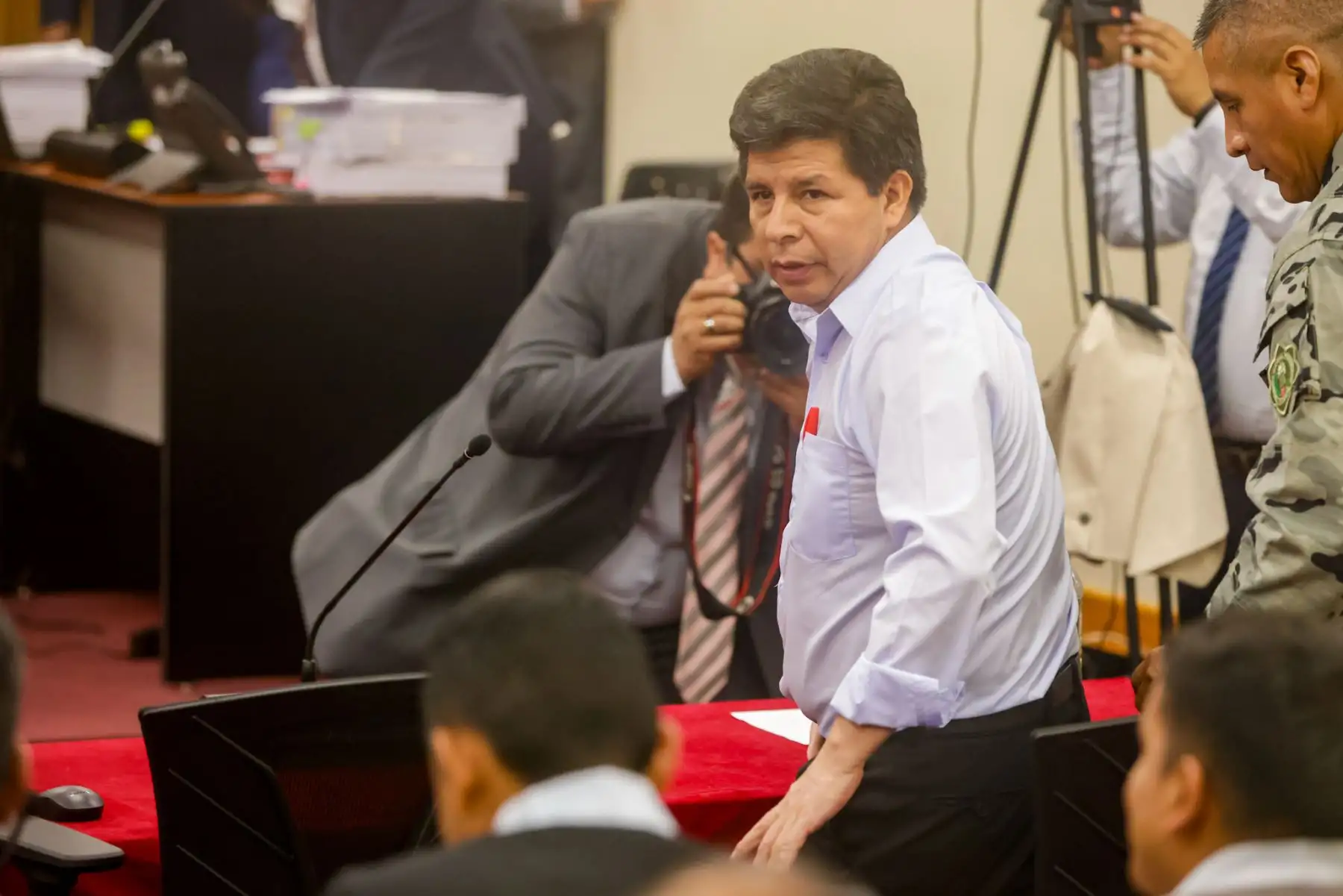 El Poder Judicial ha iniciado el juicio oral contra el expresidente Pedro Castillo por el intento de golpe de Estado del 7 de diciembre de 2022. Castillo enfrenta este juicio junto con sus exministros Betssy Chávez y Willy Huerta, quienes también son investigados por su presunta participación. Foto: ANDINA/Luis Iparraguirre