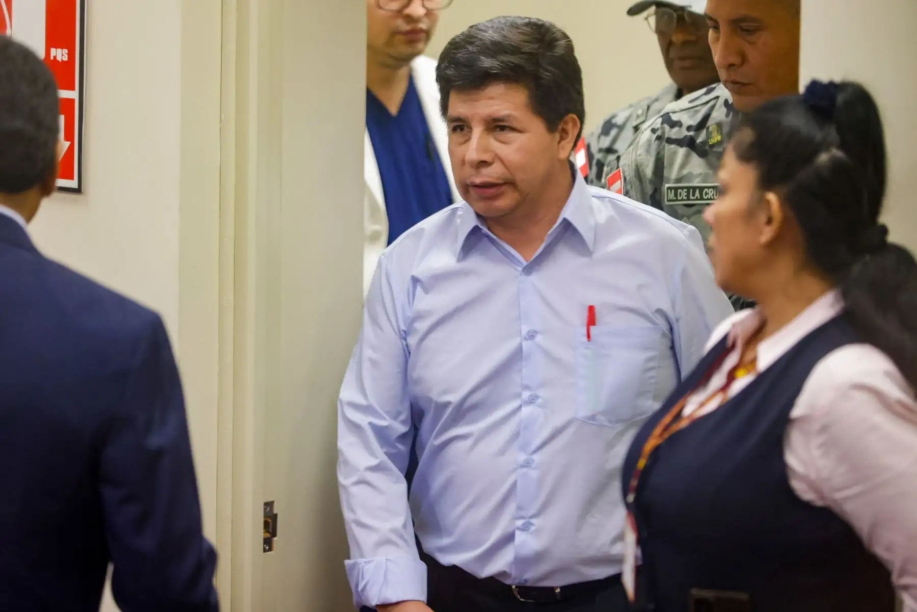 El Poder Judicial ha iniciado el juicio oral contra el expresidente Pedro Castillo por el intento de golpe de Estado del 7 de diciembre de 2022. Castillo enfrenta este juicio junto con sus exministros Betssy Chávez y Willy Huerta, quienes también son investigados por su presunta participación. Foto: ANDINA/Luis Iparraguirre