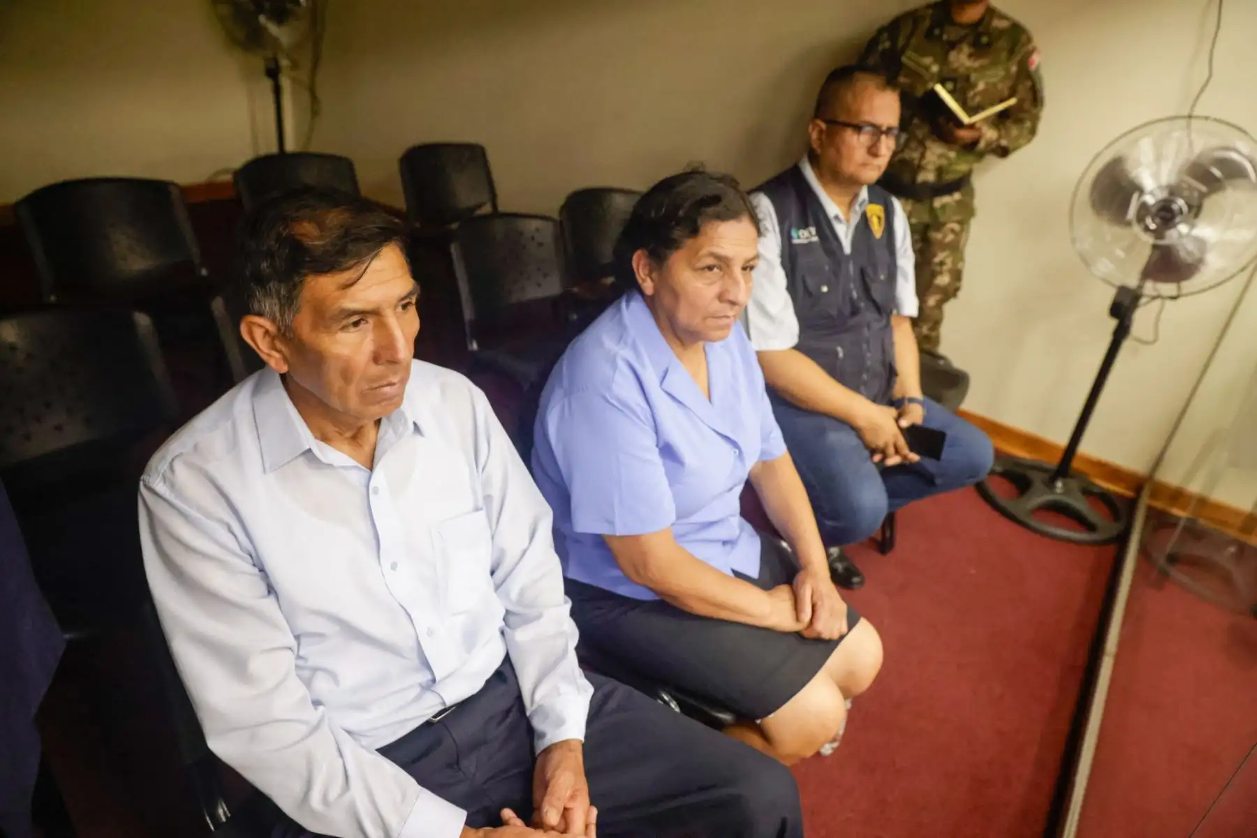 El Poder Judicial ha iniciado el juicio oral contra el expresidente Pedro Castillo por el intento de golpe de Estado del 7 de diciembre de 2022. Castillo enfrenta este juicio junto con sus exministros Betssy Chávez y Willy Huerta, quienes también son investigados por su presunta participación. Foto: ANDINA/Luis Iparraguirre