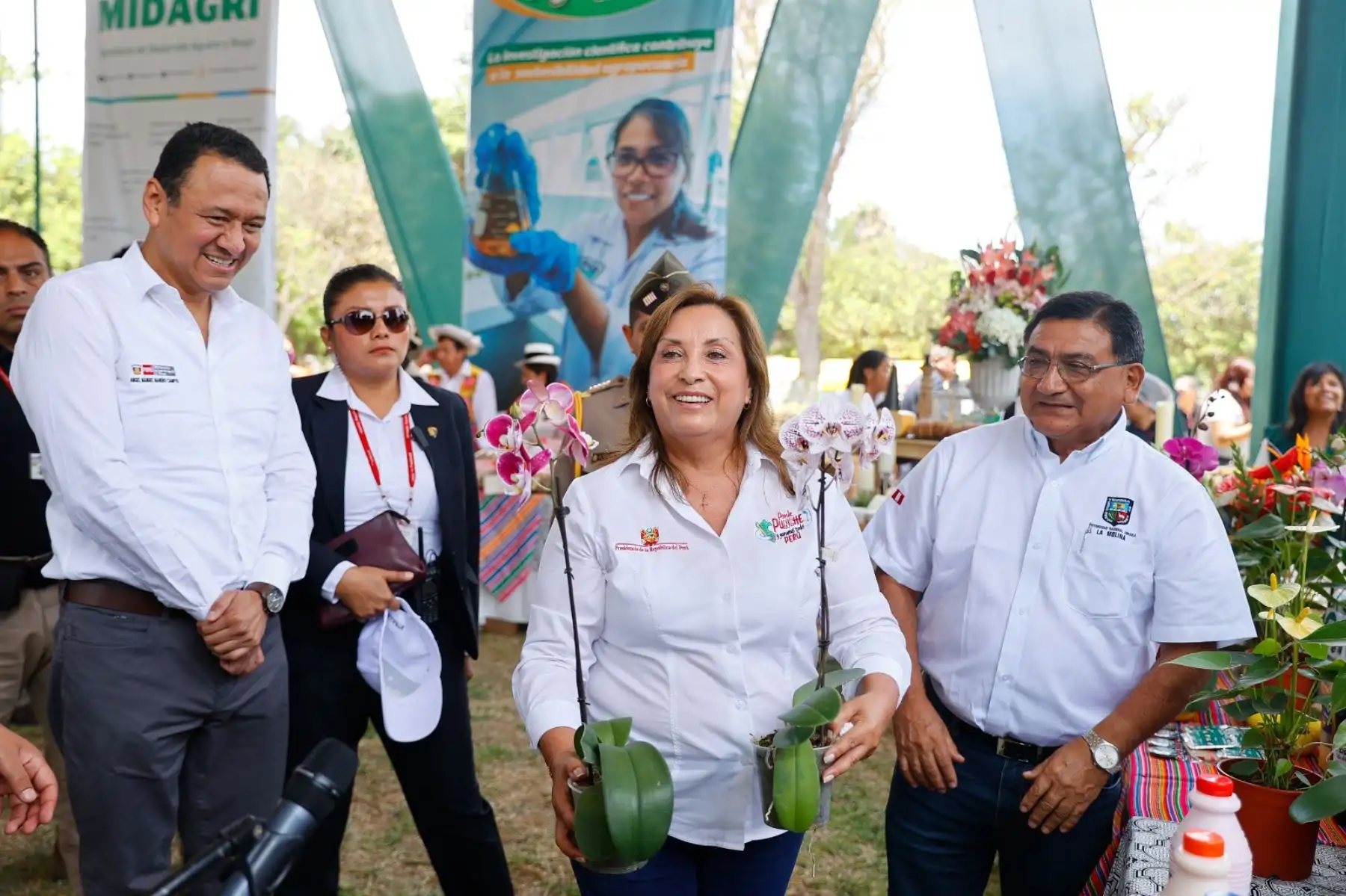 La presidenta Dina Boluarte lidera el lanzamiento de la Feria Agropecuaria - Expo Agraria 2025, una iniciativa clave para fortalecer la agricultura familiar y abrir más oportunidades para nuestros productores. Foto: ANDINA/Prensa Presidencia