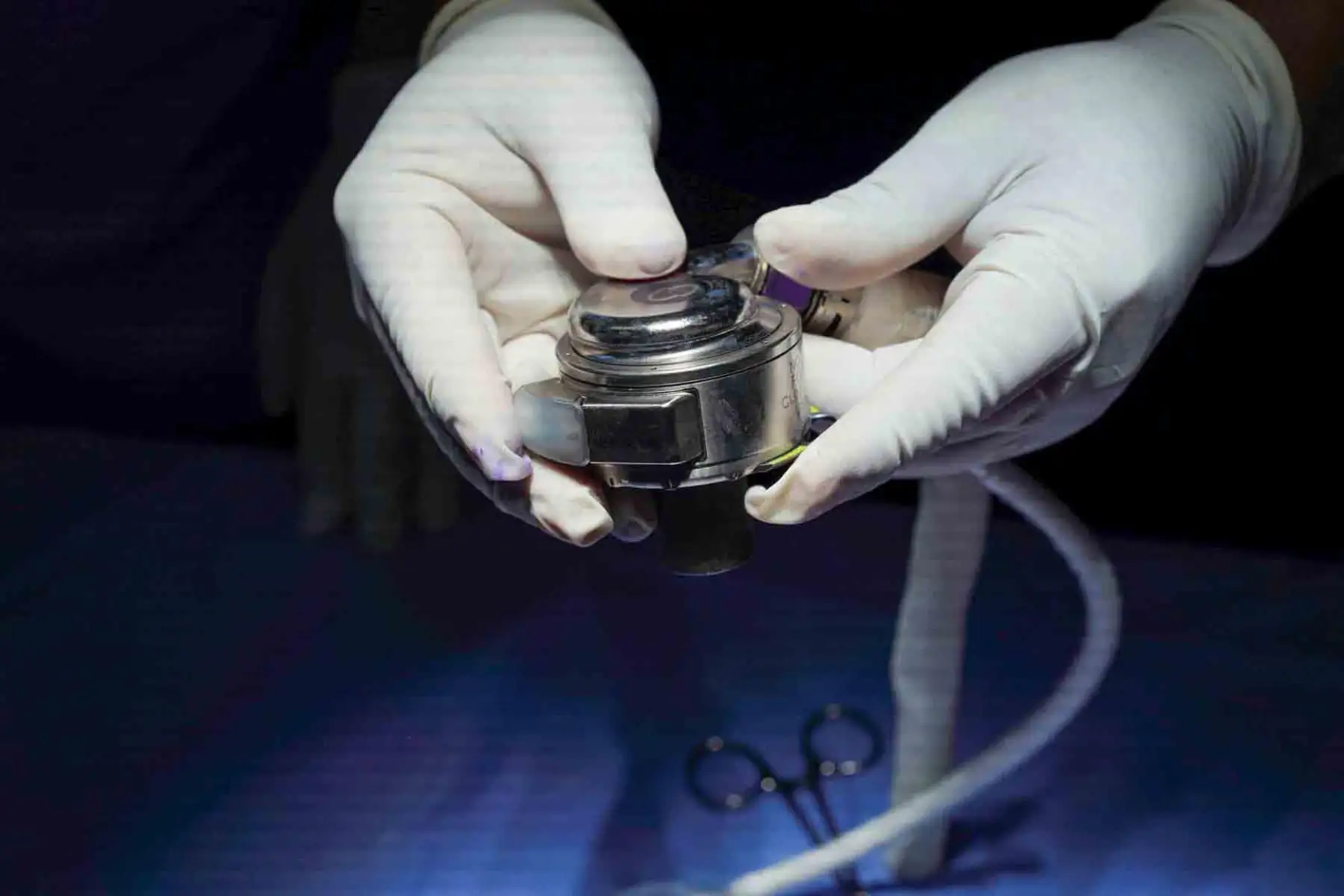 INCOR marca un hito con la primera implantación del HeartMate III en el país. Foto:ANDINA/ EsSalud