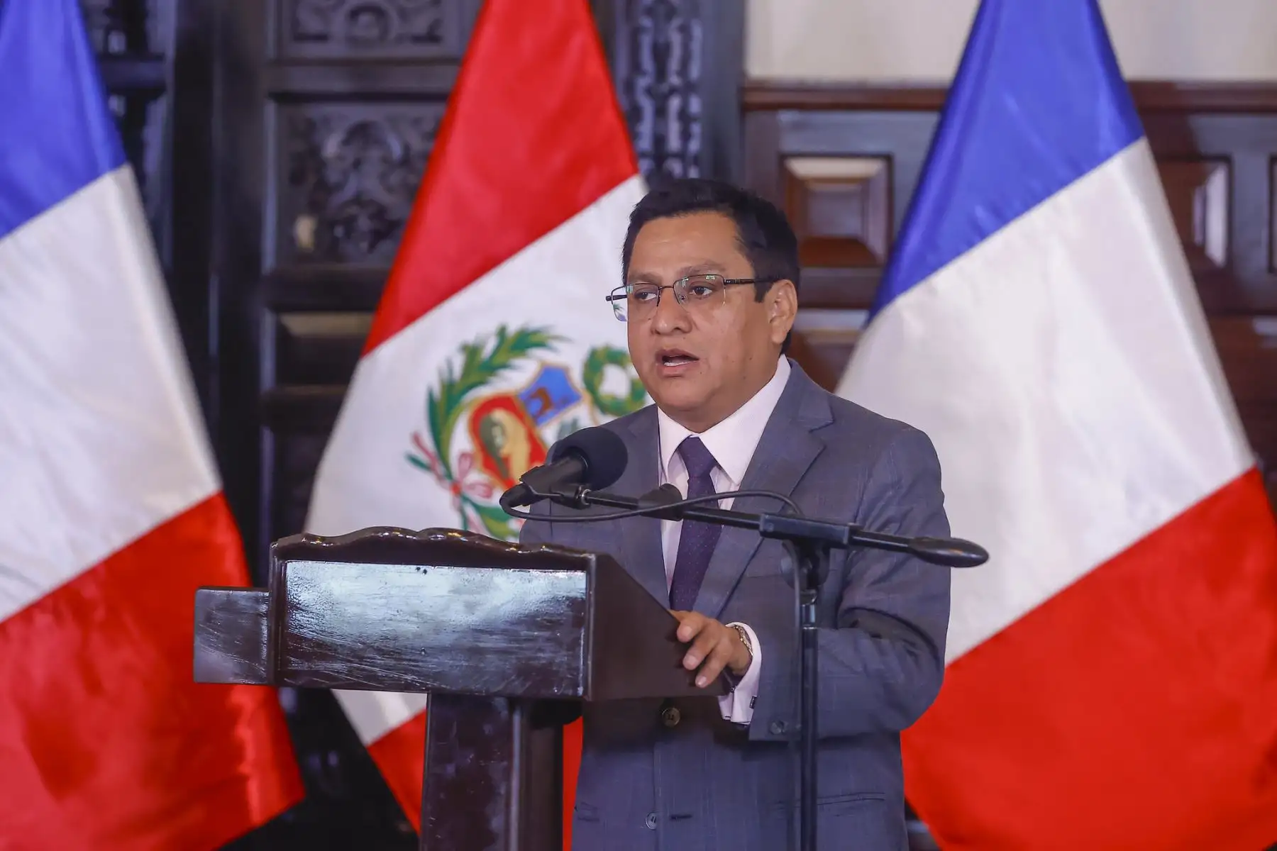 Suscripción de la adenda al contrato de Estado a Estado para la Gestión del Proyecto del Hospital Regional “Manuel Núñez Butron”, de Puno. Foto: ANDINA/Prensa Presidencia