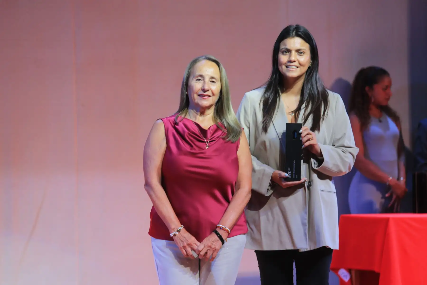 En el marco del Día Internacional de la Mujer, se realiza la cuarta edición de los Premios Igualdad, Mujer y Deporte, una iniciativa reconoce, visibiliza y destaca la participación de las mujeres en los distintos roles del deporte peruano. 
FOTO:ANDINA/Hector Vinces.