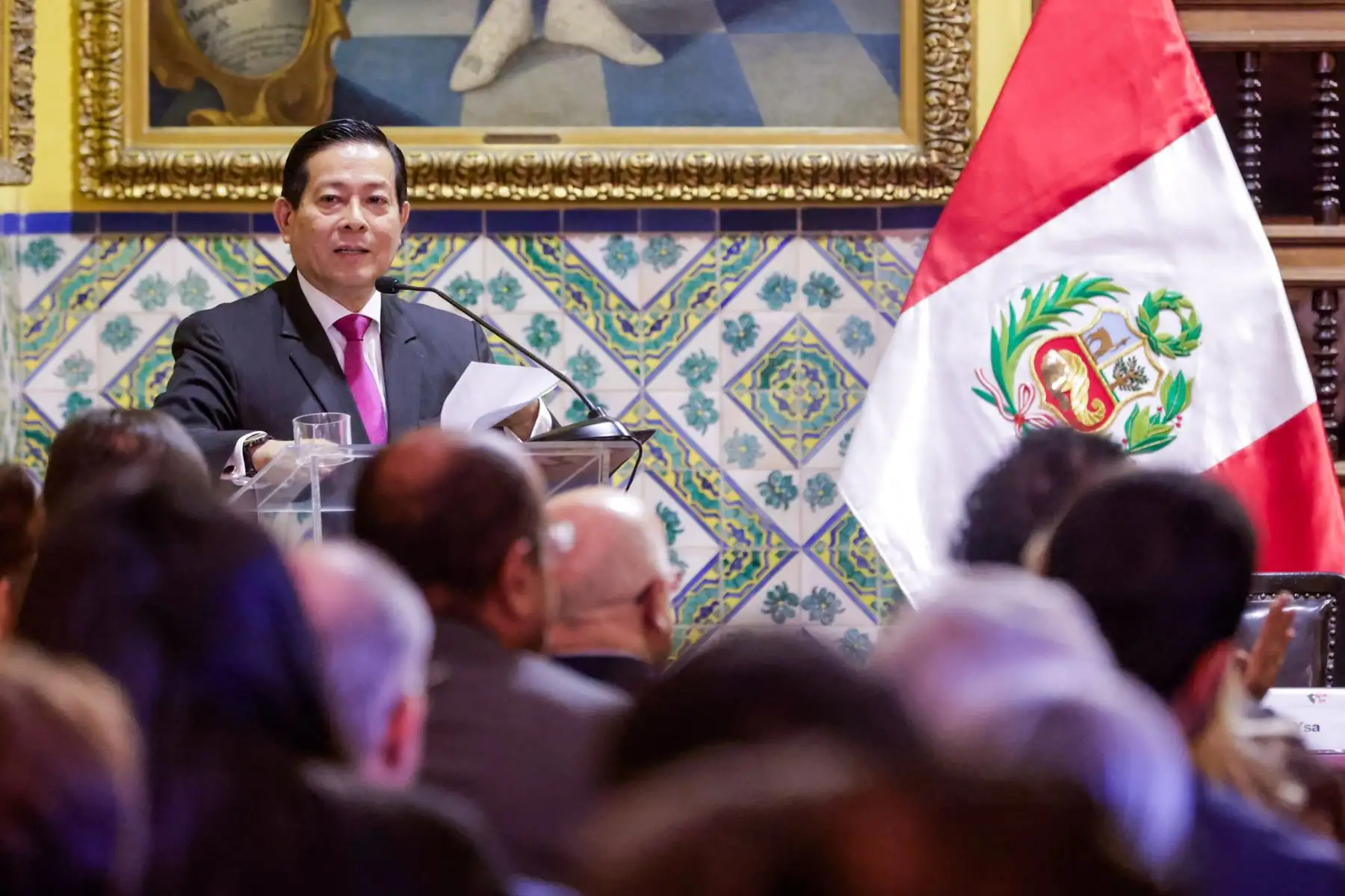 Diplomáticos, juristas y académicos asistieron a la ceremonia en el Palacio de Torre Tagle para expresar su respaldo a la postulación de la Dra. Ibáñez Carranza, destacando su impecable trayectoria en el derecho penal internacional. Foto: ANDINA/Luis Iparraguirre