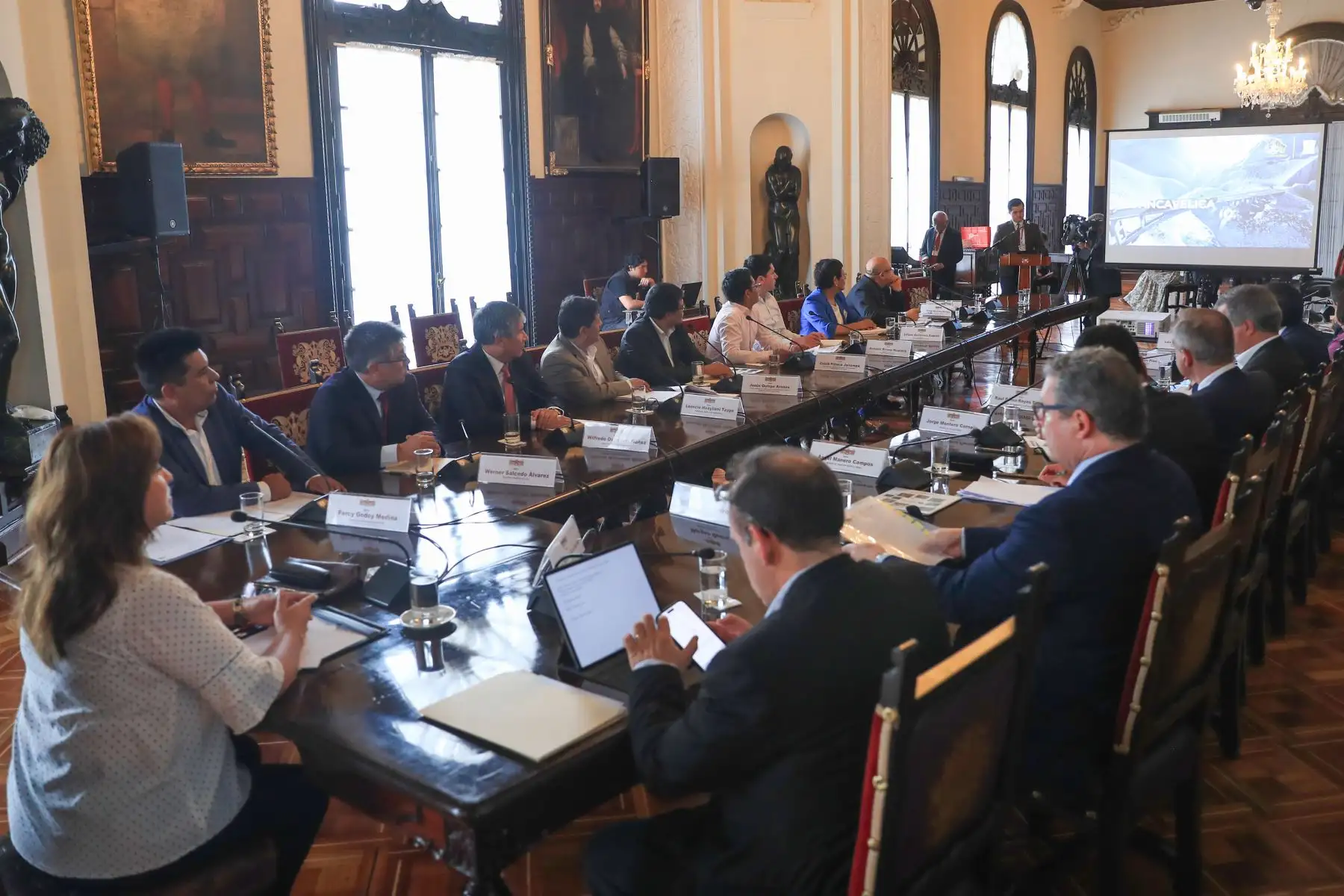 Reunión de trabajo con los Gobernadores Regionales de la Mancomunidad de Los Andes. 
Foto: ANDINA/Prensa Presidencia