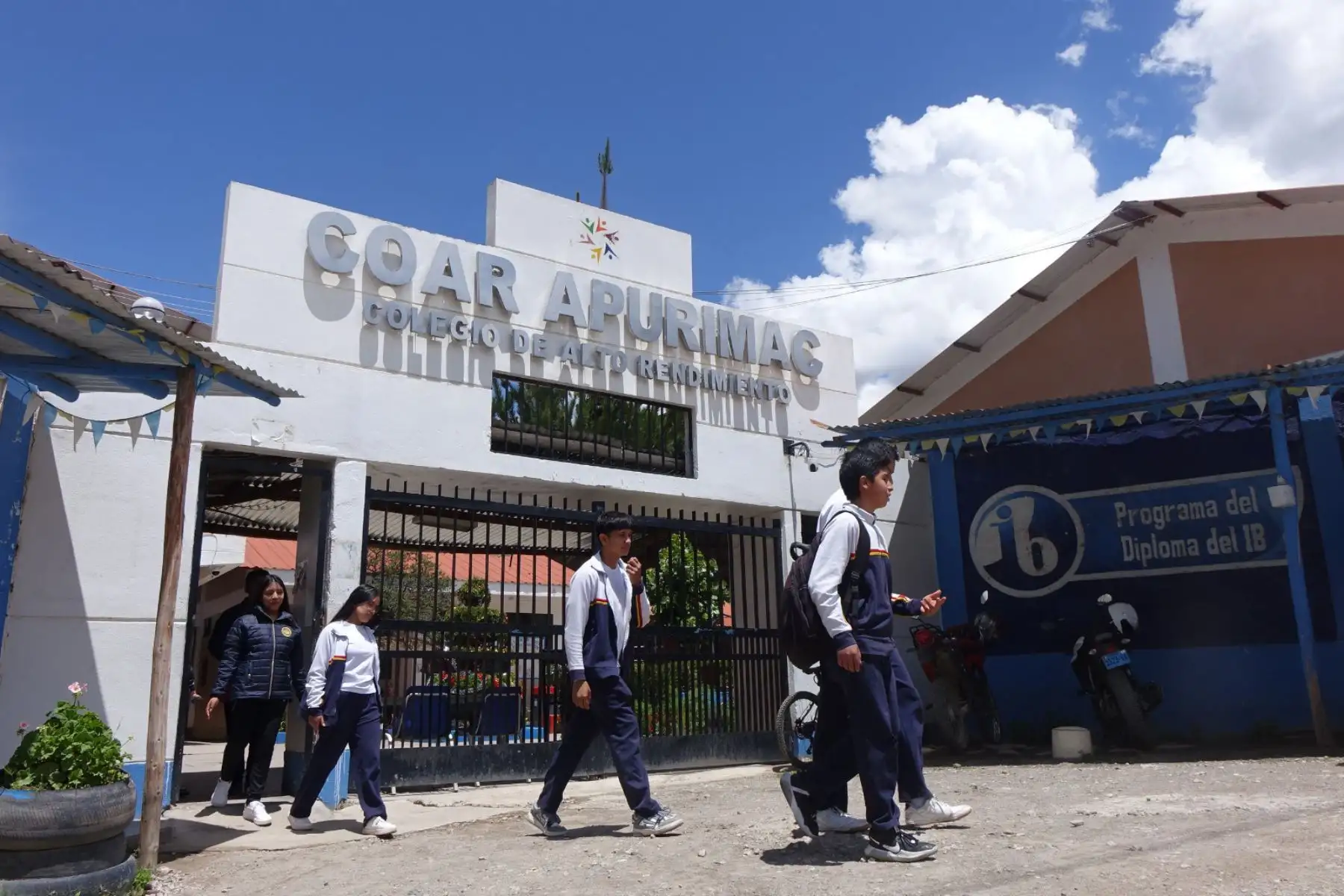 El Ministerio de Educación (Minedu) publicó los resultados finales del Proceso Único de Admisión a los Colegios de Alto Rendimiento (COAR) para acceder a una de las 2634 vacantes ofrecidas este año.
Foto: Difusión