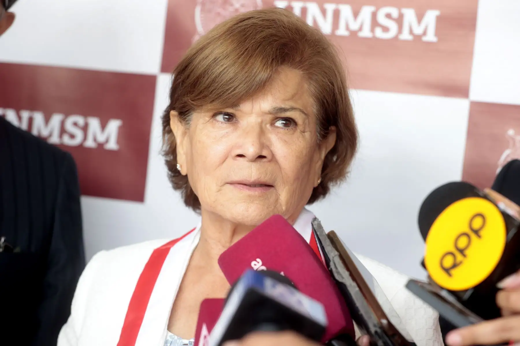 Jeri Gloria Ramón Ruffner, rectora de la UNMSM  declara sobre la cuarta y última jornada del examen de admisión de la Universidad Nacional Mayor de San Marcos (UNMSM), dirigida a los aspirantes de la carrera profesional de Medicina Humana. Foto: ANDINA/Vidal Tarqui