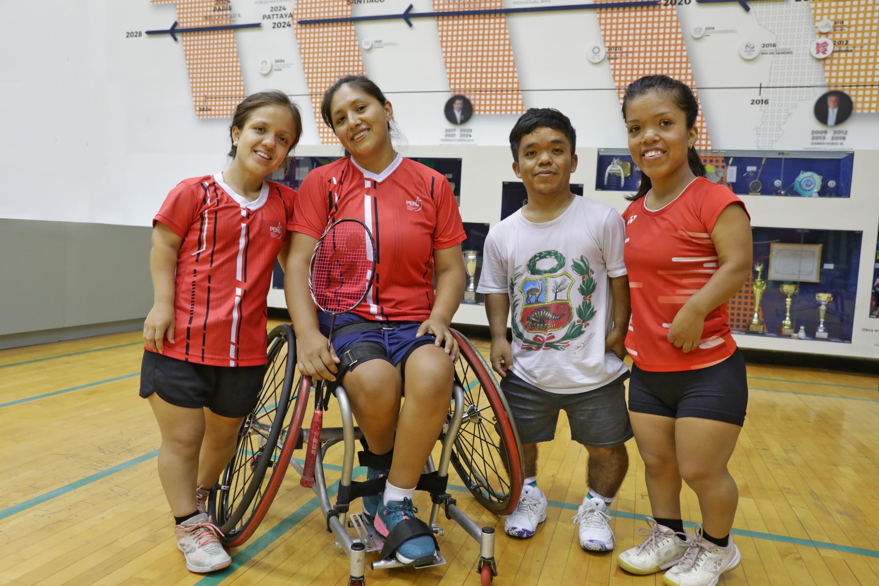 Pilar Jáuregui, Giuliana Poveda y Rubí Fernández,