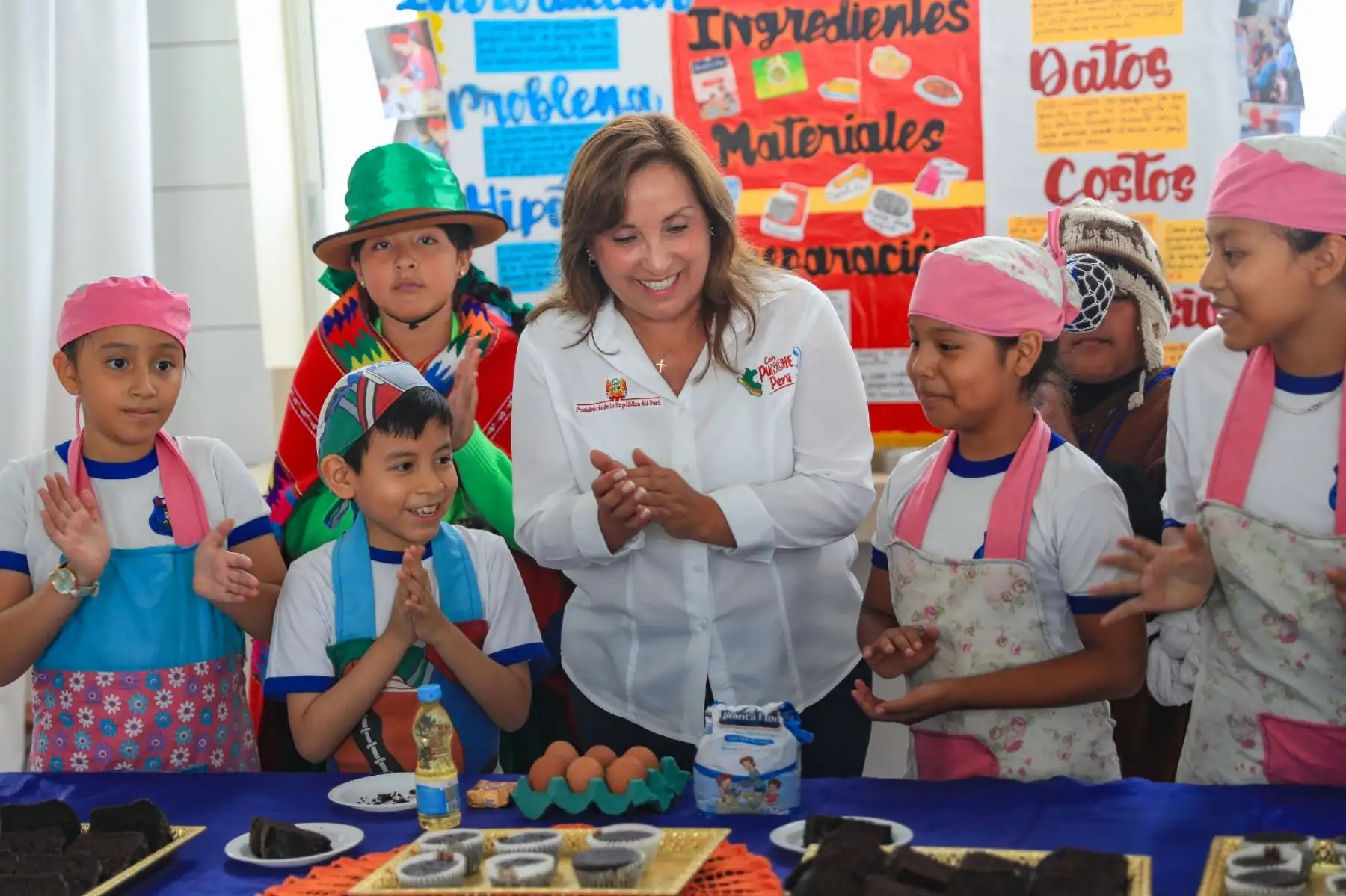 La presidenta de la república, Dina Boluarte, participa en la ceremonia de inauguración de la Escuela Bicentenario I.E. N.° 2100 Juan Velasco Alvarado, que brindará educación de calidad a más de 1060 estudiantes de educación primaria. Foto: ANDINA/Prensa Presidencia