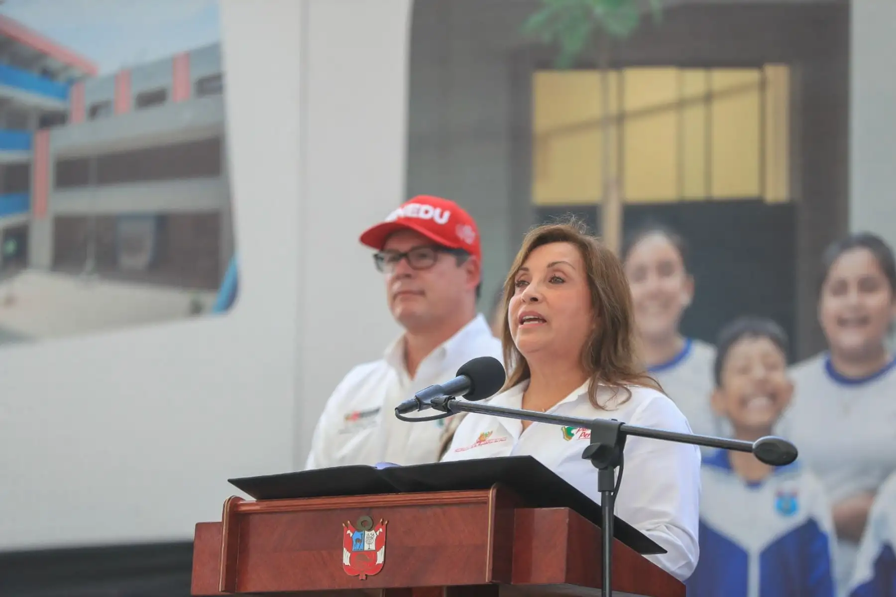 La presidenta de la república, Dina Boluarte, participa en la ceremonia de inauguración de la Escuela Bicentenario I.E. N.° 2100 Juan Velasco Alvarado, que brindará educación de calidad a más de 1060 estudiantes de educación primaria. Foto: ANDINA/Prensa Presidencia