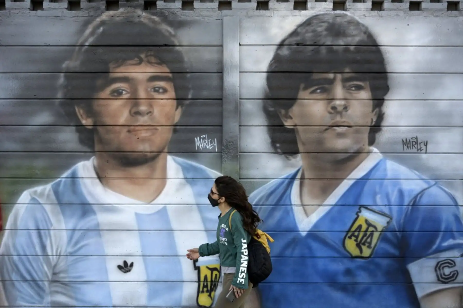 Equipo médico de Maradona va a juicio cuatro años después de la muerte del ídolo. Foto: AFP Equipo médico de Maradona va a juicio cuatro años después de la muerte del ídolo. Foto: AFP