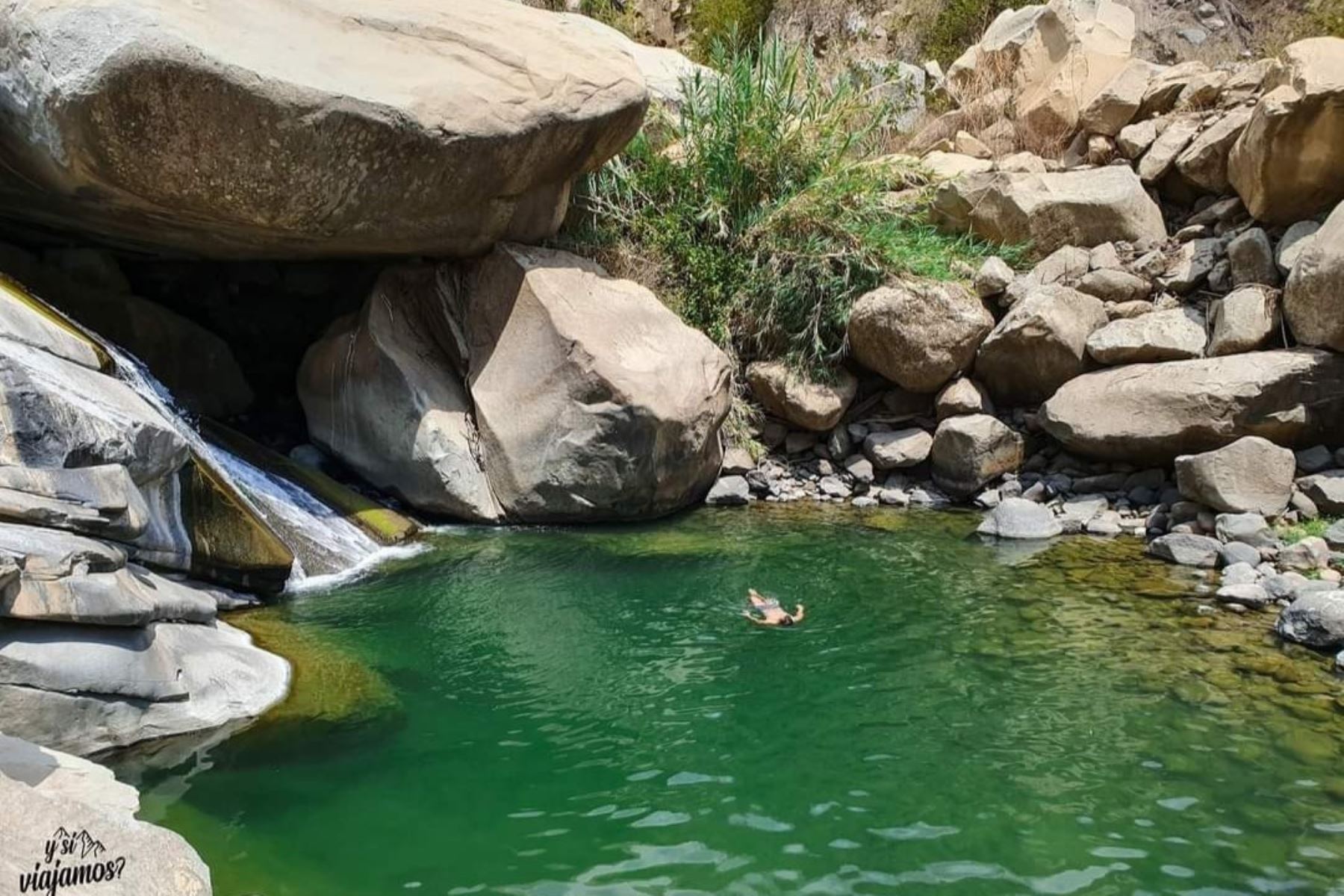 El refugio de vida silvestre Laquipampa abarca 8,328.64 hectáreas y fue creado mediante el Decreto Supremo 045-2006-AG el 7 de julio del 2006.