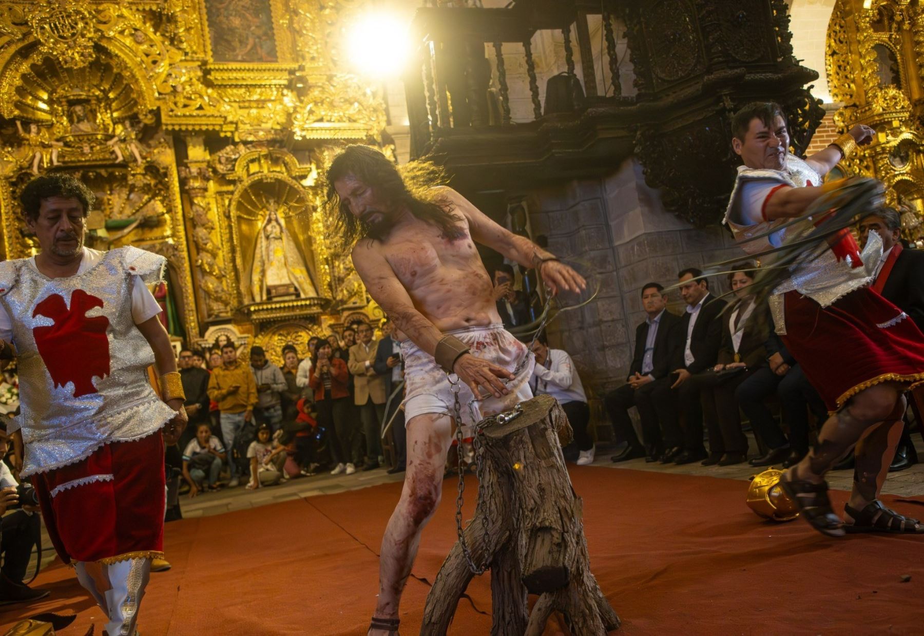 Con una escenificación del víacrucis, en Ayacucho se anunció el programa oficial de la Semana Santa 2025, la tradicional festividad religiosa ayacuchana. ANDINA/Difusión