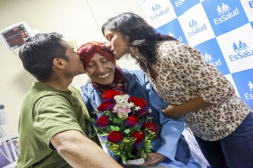 Los dos pacientes oncológicos intervenidos podrán volver a su vida con normalidad. Foto: ANDINA/Difusión