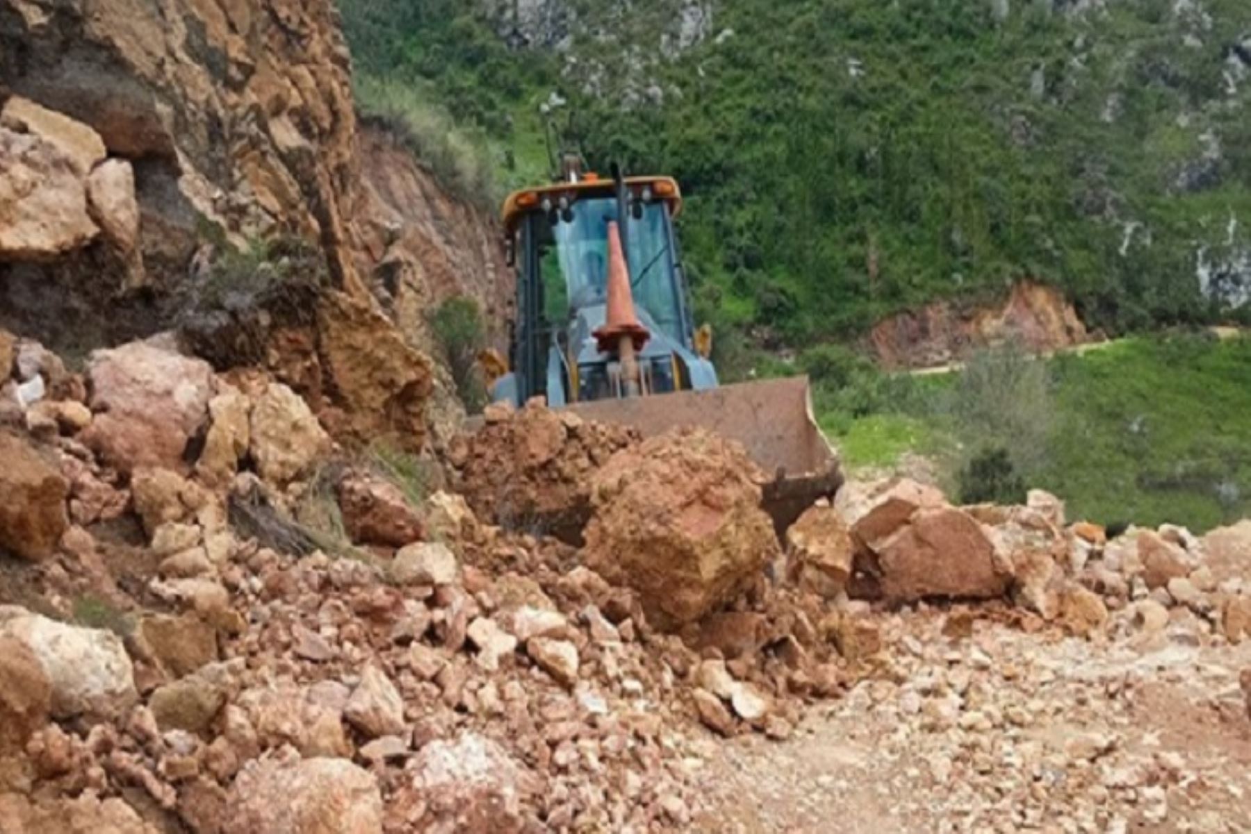 Las regiones que recibieron la mayor cantidad de combustible fueron Ayacucho (20 997 galones), La Libertad (17 681 galones) y San Martín (20 147 galones).