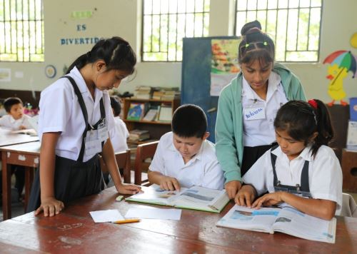 Más de 300,00 estudiantes de la región San Martín retornan a clases hoy lunes 17 de marzo. ANDINA/Difusión