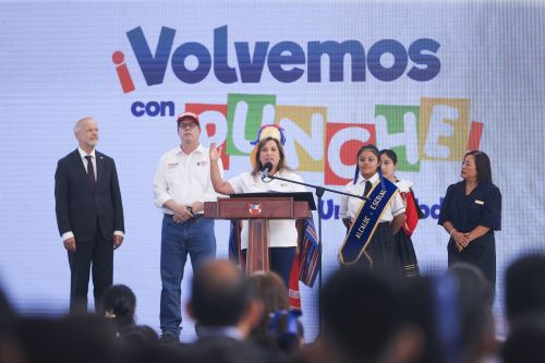 Presidenta Dina Boluarte encabeza inicio del año escolar 2025