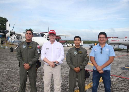 El ministro de Educación, Morgan Quero, cumple una visita de trabajo en Loreto, donde supervisa el inicio del año escolar en colegios ubicados en Güeppí, en la triple frontera que conforman Perú, Ecuador y Colombia.