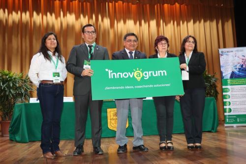 La Universidad Nacional Agraria La Molina (UNALM) refuerza su compromiso con la investigación, el desarrollo y la innovación a través de INNOVAGRUM, su marca institucional, que busca fortalecer la vinculación entre la academia y los sectores público y privado.