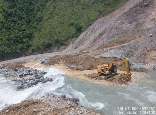 La vía de acceso de Ayacucho al Vraem se encuentra en peligro debido a los daños causados por las lluvias intensas en la plataforma de dicha vía. ANDINA/Difusión