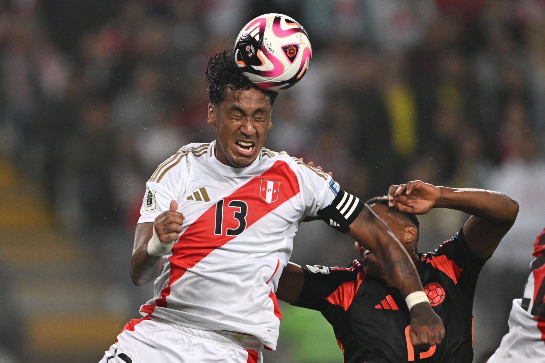 Mediocampista de Perú Renato Tapia 4.
Foto: AFP