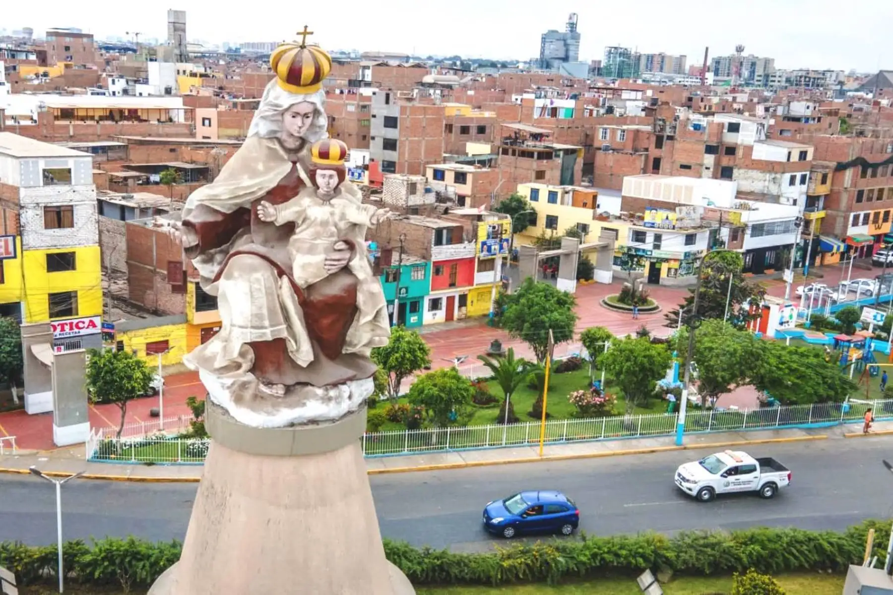 Reubicarán monumento de Virgen del Carmen por obras de nuevo aeropuerto Jorge Chávez. Foto: ANDINA/Difusión.
