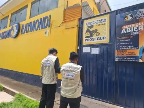 La oficina de Indecopi en Cusco inició una investigación preliminar al Instituto Superior Tecnológico Privado Antonio Raymondi tras recibir denuncias de estudiantes por presuntos cobros indebidos y otras irregularidades.