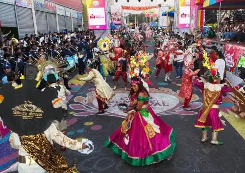 Más de 35,000 visitantes disfrutaron de fin de fiesta del Gran Remate de Carnaval Tacna 2025 que se celebró durante el fin de semana en la ciudad heroica. ANDINA/Difusión