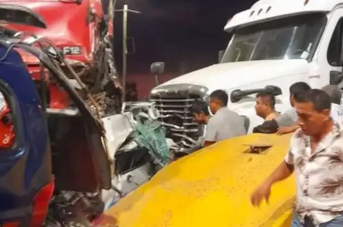 La Gerencia Regional de Salud de La Libertad informó de la identidad de las víctimas del trágico accidente múltiple que ocurrió en el peaje Chicama.
