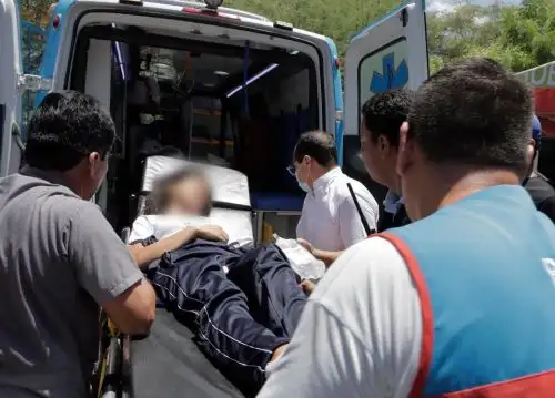 Más de 50 estudiantes de un colegio de Piura fueron llevados de emergencia a diversos establecimientos de salud al presentar un cuadro de intoxicación alimentaria, confirmó la Diresa. ANDINA/Difusión