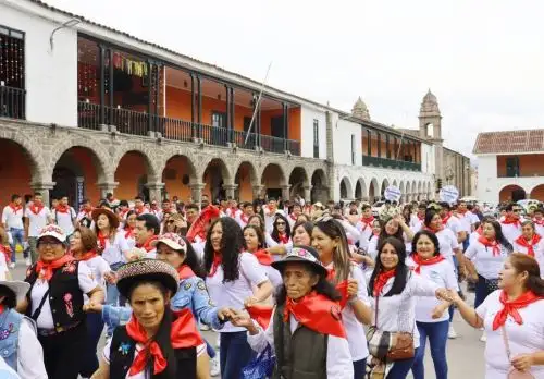 Ayacucho se prepara para celebrar el Pascua Toro que se realiza también durante el feriado largo por Semana Santa. ANDINA/Difusión