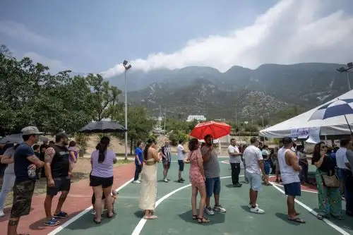 Temperaturas máximas de 40 a 45 grados azotan Tamaulipas, San Luis Potosí, Querétaro, Hidalgo, Veracruz, Oaxaca y Guerrero, en México. Foto: EFE
