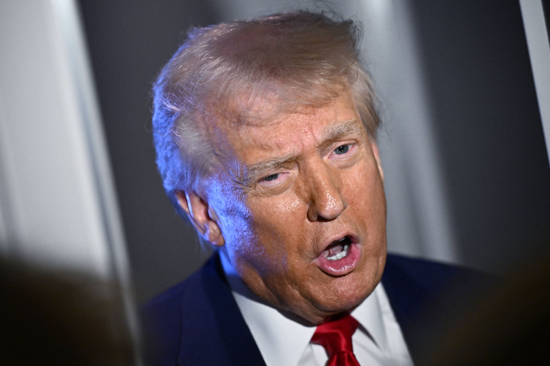 El presidente de Estados Unidos, Donald Trump, dijo que esta será "otra gran sacudida de grandes noticias para nuestros maravillosos trabajadores" de la industria. Foto: AFP