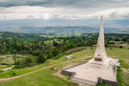 El Santuario Histórico de la Pampa de Ayacucho recibió la distinción Jerarquía 3 que la reconoce como importante destino turístico e histórico. Foto: Sernanp