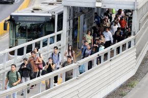 Un sector de transportistas acatará un paro mañana en Lima Metropolitana, por lo que el MTPE exhortó a los empleadores a ser flexibles con sus trabajadores.ANDINA/Vidal Tarqui