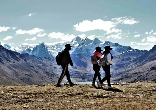 Los que aman la naturaleza o anhelan vivir experiencias únicas de turismo vivencial la Reserva Paisajística Nor Yauyos Cochas es un lugar a visitar este feriado largo del 8 y 9 de diciembre. ANDINA/Difusión