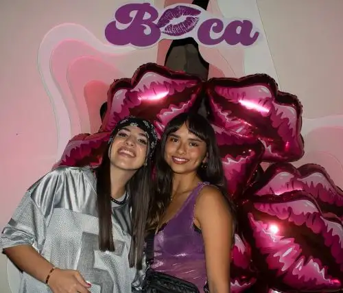 Cantante urbana Atina lanzó dos temas “Boca” y “Qué tengo que hacer”.