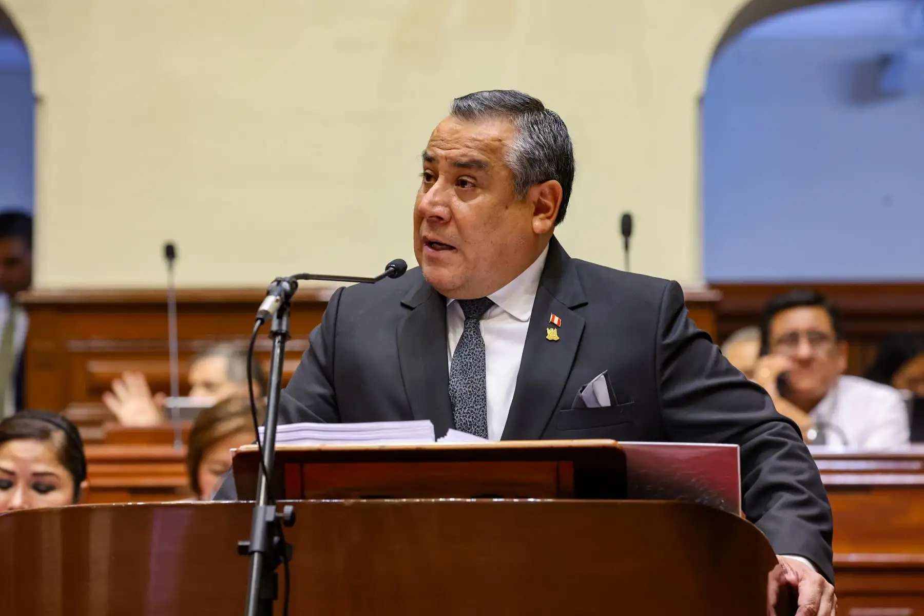 Premier Gustavo Adrianzén responde al pliego interpelatorio en el pleno del congreso. Foto:ANDINA/Difusión