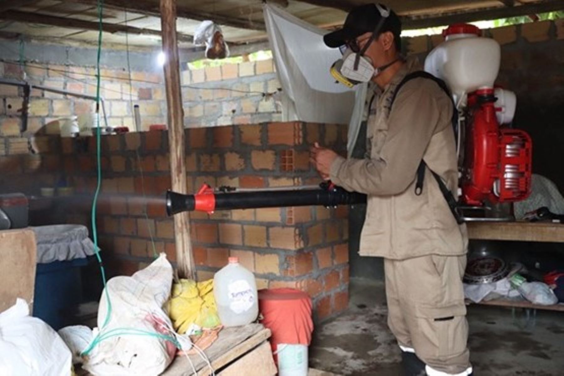 Este año, el comportamiento del dengue ha sido diferente y la fumigación es vital para frenar su avance, informó la Geresa Loreto.