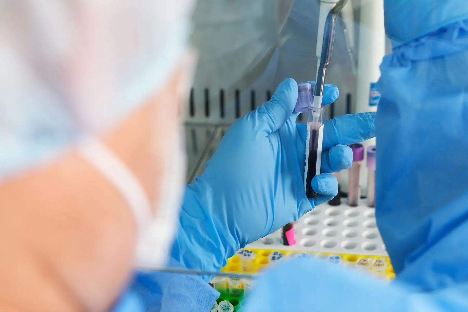 Ancestría genética en Perú revela claves para avanzar en la medicina de precisión