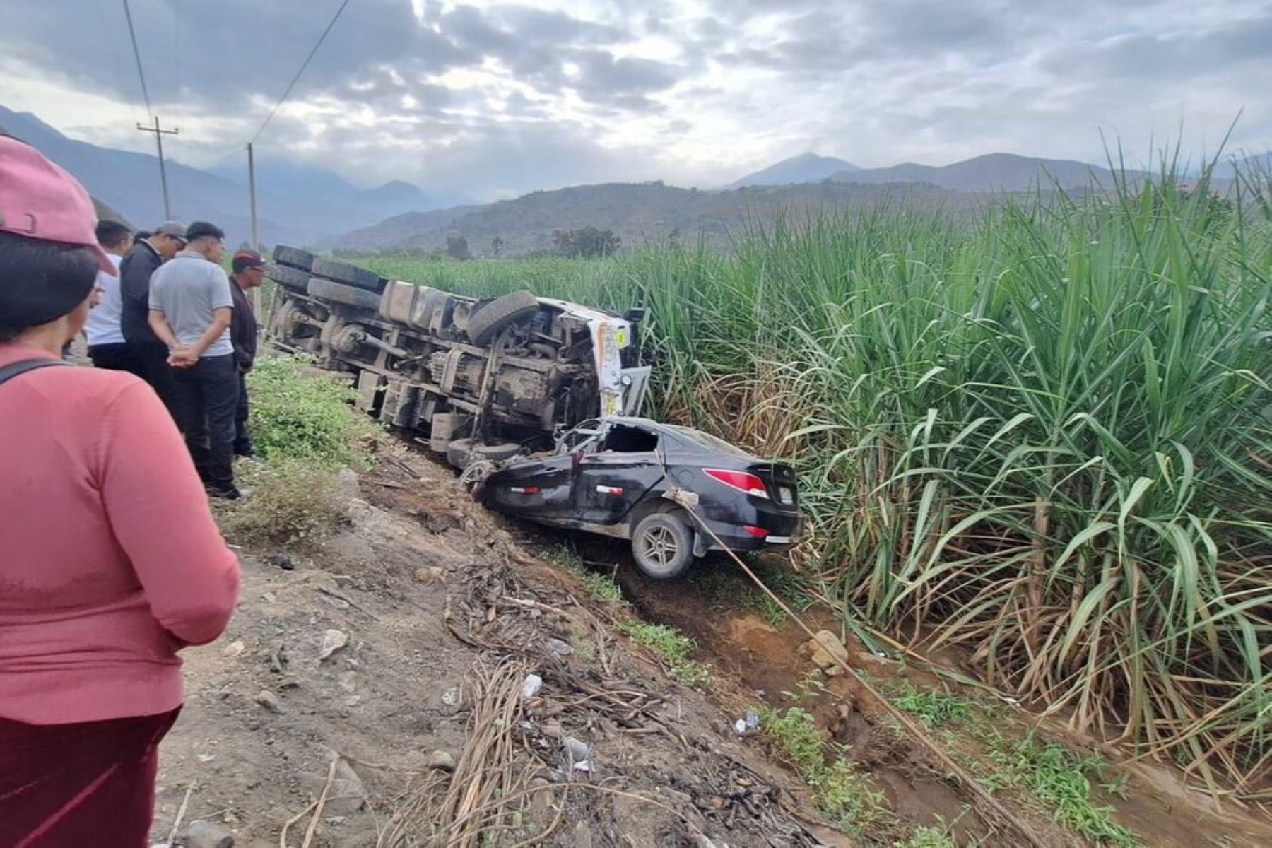 El accidente se registró en el sector Cruz Blanca del distrito de Simbal, provincia de Trujillo, región La Libertad. Foto: Cortesía Luis Puell