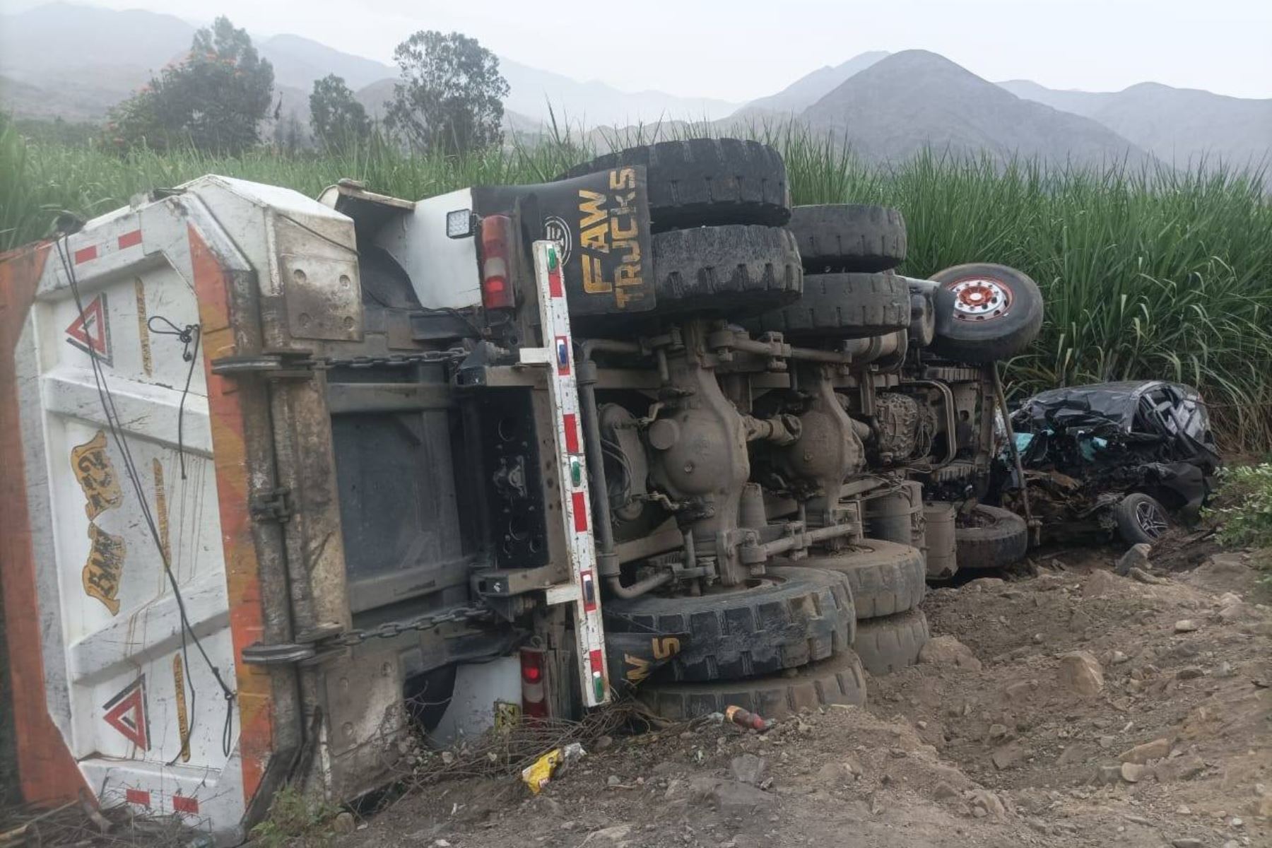 El accidente se registró en el sector Cruz Blanca del distrito de Simbal, provincia de Trujillo, región La Libertad. Foto: Cortesía Luis Puell