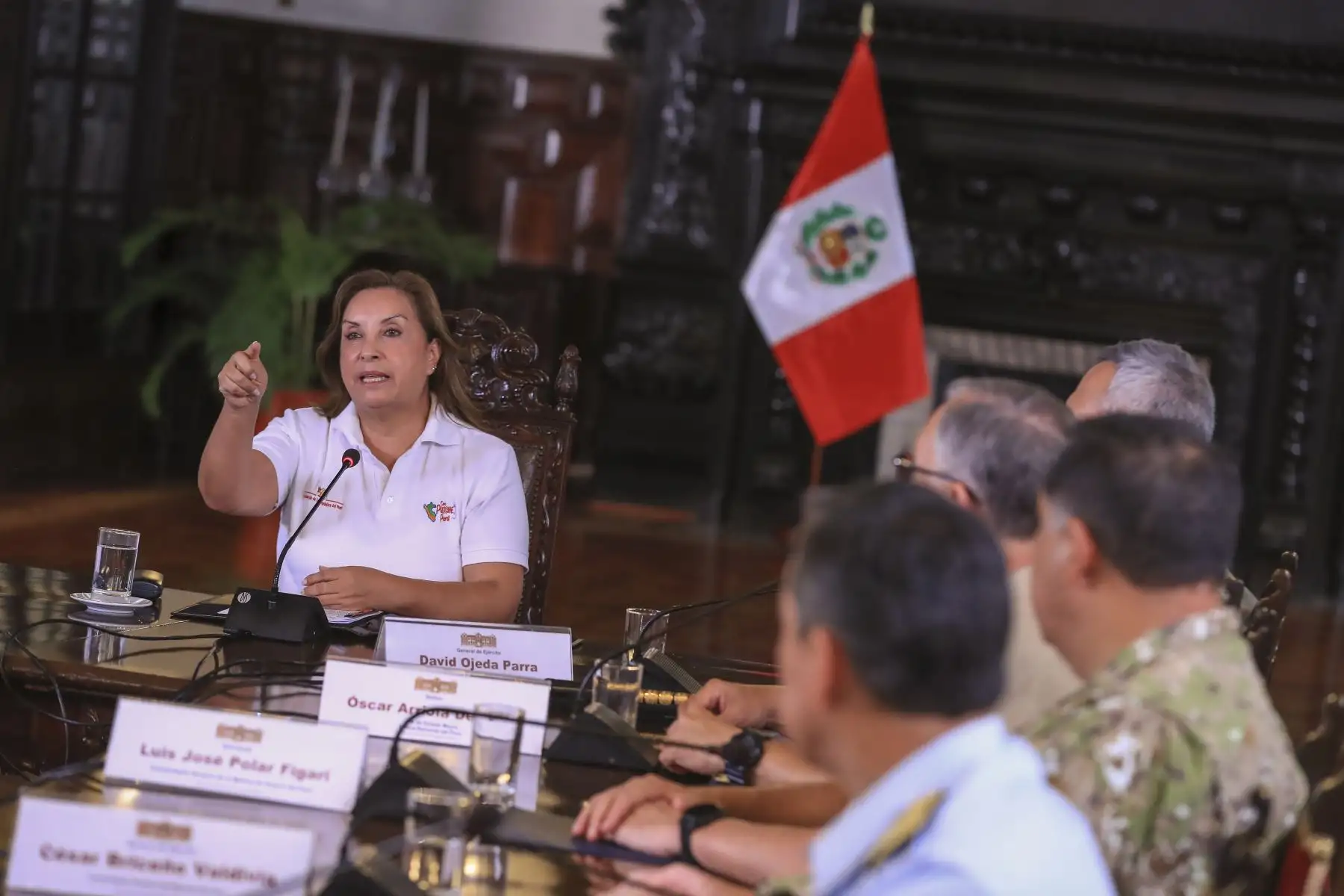 La presidenta de la república, Dina Boluarte Zegarra, lidera una nueva sesión del Cuarto de Guerra, que se desarrolla en Palacio de Gobierno. Foto: ANDINA/Prensa Presidencia